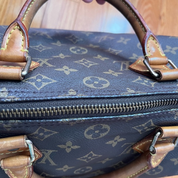Louis Vuitton Speedy 30 - Picture 7 of 16